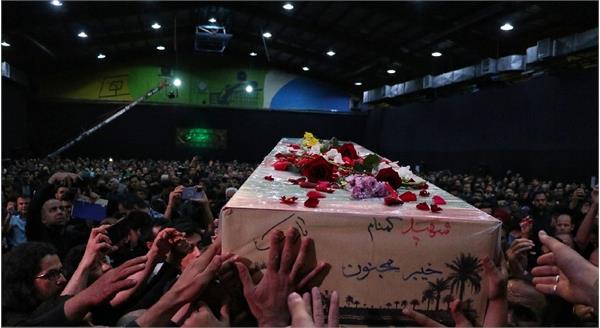 مصلی امام خمینی تا ساعاتی دیگر میزبان سه شهید گمنام
