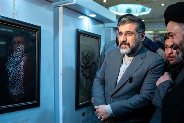 بازدید وزیر فرهنگ و ارشاد اسلامی از شب اول نمایشگاه قرآن کریم