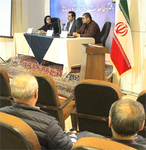 نگاه ترجمه‌محور؛ آفت رسانه‌های غیرفارسی‌زبان ایرانی